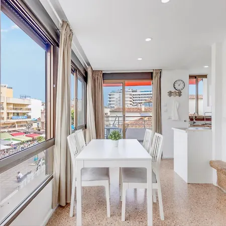 Central Laegenhet I Torremolinos