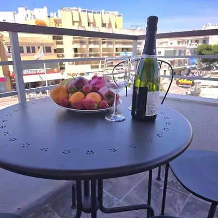 Central Laegenhet I Torremolinos